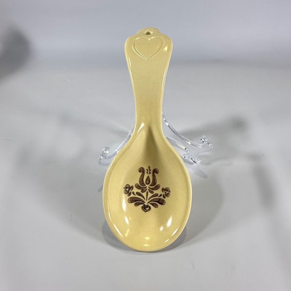 VTG Pfaltzgraff Village Spoon Rest Tan Brown Floral Heart Farmhouse Stoneware
